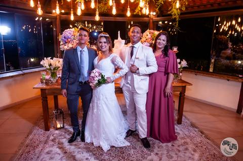 casamento amauri e viviane - casamento no por do sol  - Casamento  farol do cerrado - amigos '