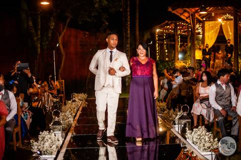 casamento amauri e viviane - casamento no por do sol  - Casametno  farol do cerrado  entrada do noivo '