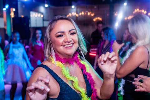 menina-15 anos-vestido azul- festa de 15 anos - espaço jardim gama  - '