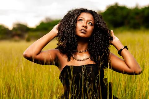  ensaio  fotografico africa - ensaio fotografico negra - ensaio belezas do brasil - cacho - beleza negra   - fabio carvalho - ensaio externa  - ensaio fotografico  externo - ensaio por do sol  '