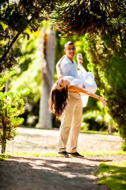 casal  - ensaio  casal  -  jardim botanico  -  ensaio de casal no jardim botãnico  - ensaio a tarde  - floresta  -  natureza '