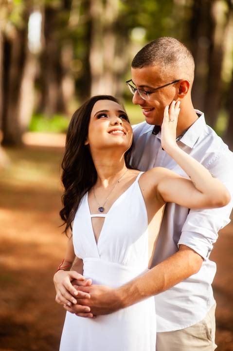 casal  - ensaio  casal  -  jardim botanico  -  ensaio de casal no jardim botãnico  - ensaio a tarde  - floresta  -  natureza '