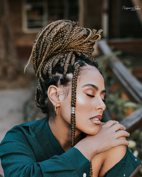 ensaio - ensaio feminino - estúdio - ensaio bh - ensaio interno - ensaio ensaio bh - ensaio interno - ensaio fotográfico - belo horizonte - belezafeminina - auto estima - retrato feminino - modelo feminina - sp-extrema-bragança paulista'