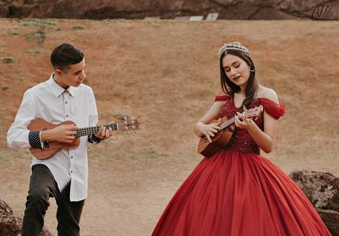 ensaio - ensaio feminino - ensaio externo - ensaio bh - ensaio fotográfico - belo horizonte - beleza feminina - auto estima - sao paulo - bragança paulista - extrema - minas gerias - aniversario - portrait - 15 anos - fifteen - ensaio 15 anos '