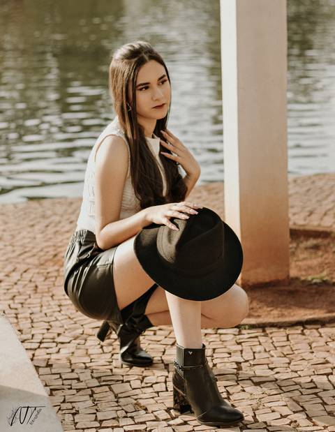 ensaio - ensaio feminino - ensaio externo - ensaio bh - ensaio fotográfico - belo horizonte - beleza feminina - auto estima - sao paulo - bragança paulista - extrema - minas gerias - aniversario - portrait - 15 anos - fifteen - ensaio 15 anos '