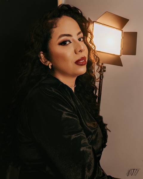 ensaio - ensaio feminino - estúdio - ensaio bh - ensaio interno - ensaio fotográfico - belo horizonte - beleza feminina - auto estima - sao paulo - bragança paulista - extrema - minas gerias - portrait - corporativo - reposicionamento de marca'