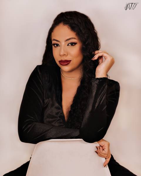 ensaio - ensaio feminino - estúdio - ensaio bh - ensaio interno - ensaio fotográfico - belo horizonte - beleza feminina - auto estima - sao paulo - bragança paulista - extrema - minas gerias - portrait - corporativo - reposicionamento de marca'