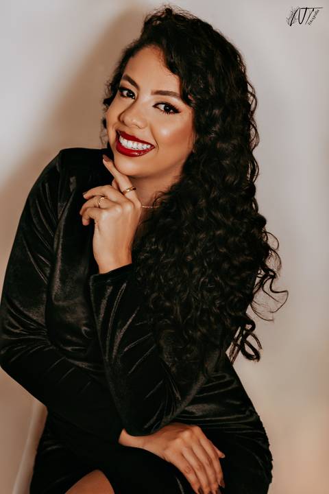 ensaio - ensaio feminino - estúdio - ensaio bh - ensaio interno - ensaio fotográfico - belo horizonte - beleza feminina - auto estima - sao paulo - bragança paulista - extrema - minas gerias - portrait - corporativo - reposicionamento de marca'