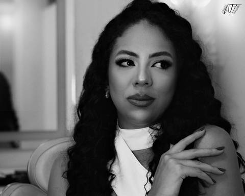 ensaio - ensaio feminino - estúdio - ensaio bh - ensaio interno - ensaio fotográfico - belo horizonte - beleza feminina - auto estima - sao paulo - bragança paulista - extrema - minas gerias - portrait - corporativo - reposicionamento de marca'