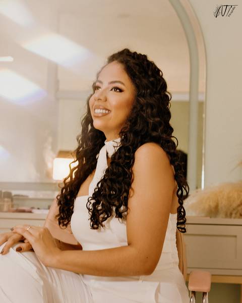 ensaio - ensaio feminino - estúdio - ensaio bh - ensaio interno - ensaio fotográfico - belo horizonte - beleza feminina - auto estima - sao paulo - bragança paulista - extrema - minas gerias - portrait - corporativo - reposicionamento de marca'