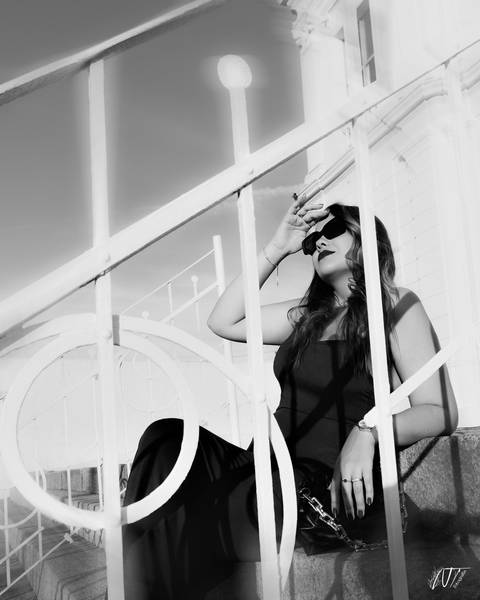 ensaio - ensaio feminino - estúdio - ensaio bh - ensaio interno - ensaio fotográfico - belo horizonte - beleza feminina - auto estima - sao paulo - bragança paulista - extrema -minas gerias  - portrait - corporativo - reposicionamento de marca'