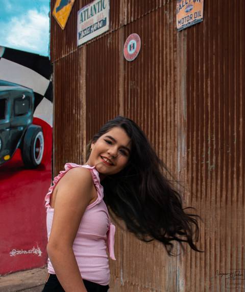 #ensaiofemininobh #ensaiourbanobh #ensaiourbanofeminino #ensaio15anos #book15anos #lookparaensaio #ensaioexternobh #fotografiabh#bookfeminino #book15anos #fotografiadebutantesbh #posesparafotos '