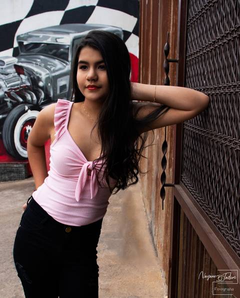 #ensaiofemininobh #ensaiourbanobh #ensaiourbanofeminino #ensaio15anos #book15anos #lookparaensaio #ensaioexternobh #fotografiabh #bookfeminino #book15anos #fotografiadebutantesbh #posesparafotos '