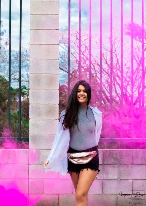 #ensaiofemininobh #ensaiourbanobh #ensaiourbanofeminino #ensaio15anos #book15anos #lookparaensaio #ensaioexternobh #fotografiabh #bookfeminino #book15anos #fotografiadebutantesbh #posesparafotos '