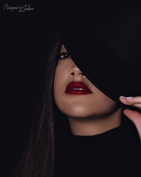 ensaio - ensaio feminino - estúdio - ensaio bh - ensaio interno - ensaio fotográfico - belo horizonte - beleza feminina - auto estima - retrato feminino - modelo feminina '