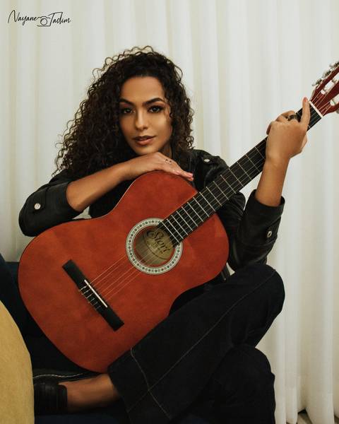 ensaio - ensaio feminino - estúdio - ensaio bh - ensaio interno - ensaio fotográfico - belo horizonte - beleza feminina - auto estima - retrato feminino - modelo feminina - modelo feminina '