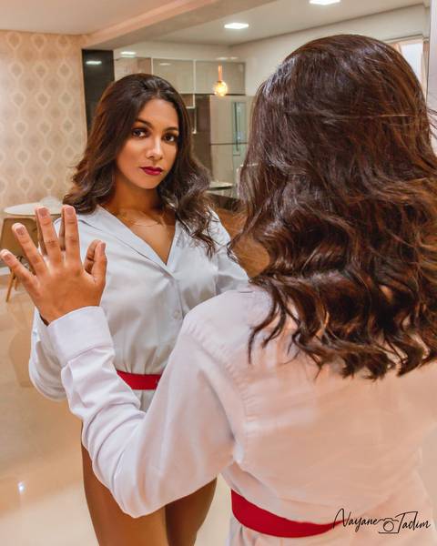 ensaio - ensaio feminino - estúdio - ensaio bh - ensaio interno - ensaio fotográfico - belo horizonte - beleza feminina - auto estima - retrato feminino - modelo feminina - modelo feminina '