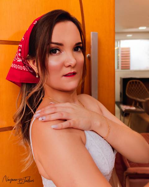 ensaio - ensaio feminino - estúdio - ensaio bh - ensaio interno - ensaio fotográfico - belo horizonte - beleza feminina - auto estima - retrato feminino - modelo feminina - modelo feminina '