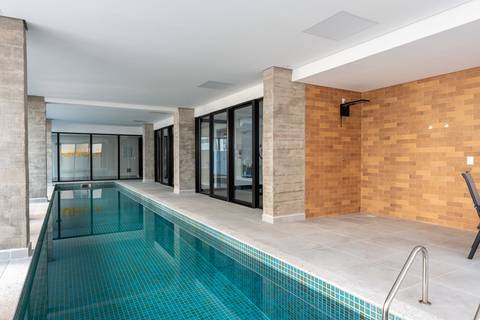 Pool area in a bulding managed by Best Stay, short-therm rental company, Curitiba, Brazil'