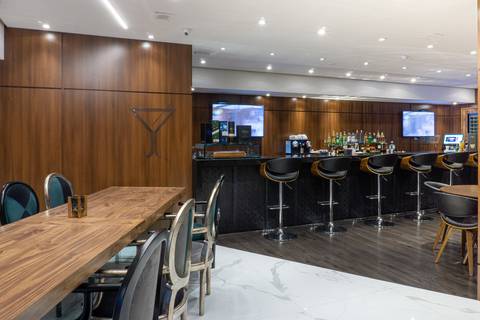 Lobby bar Grand Hotel Rayon, Curitiba - Brazil'