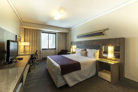 Bedroom Grand Hotel Rayon - Curitiba, Brazil'