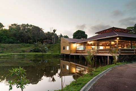 Golden hour Chácara Laço de Ouro,  Rural Inn - Curitiba Brazil 2019_Bravo Fotografia'