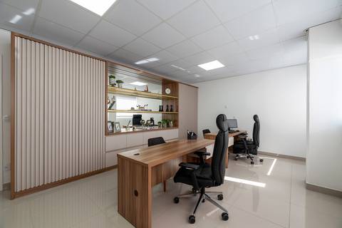 Supermarket Wozniak Curitiba Brazil Serra Fina Marcenaria commercial project directors office room'