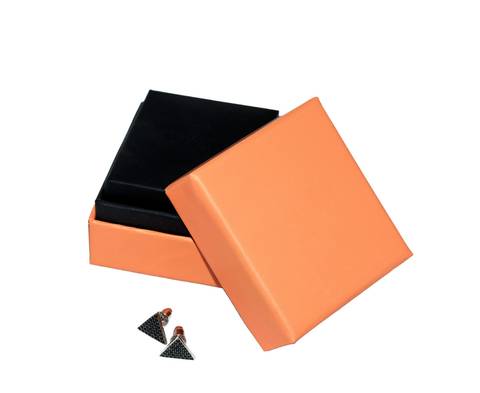 Brincos Vivara foto de produto Still fundo branco para ecommerce Bravo Fotografia'