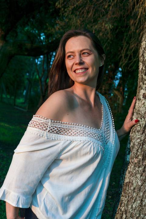 Outdoor Female portrait in P&B  Curitiba - Brasil'