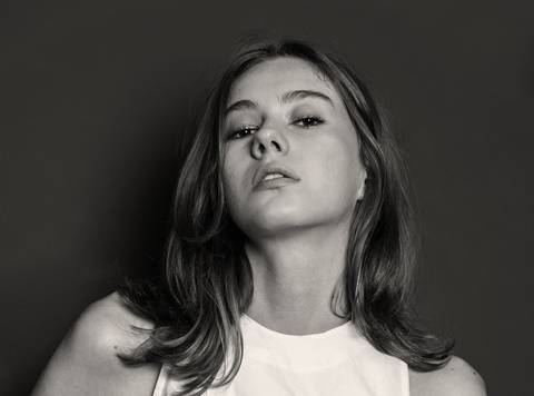 Manoella Prestes, model and actress Take Agency Curitiba - Studio photograph Omicron '