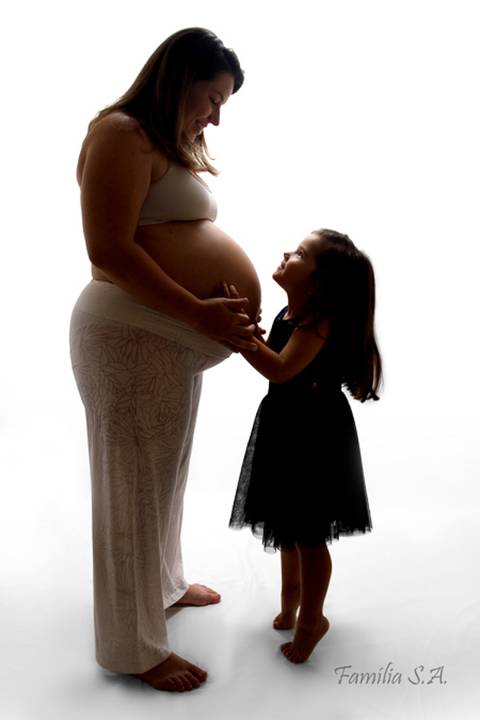 Ensaio Gestante em Estúdio com Filhos mae filha'