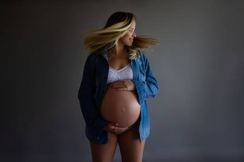 Ensaio Gestante em Estúdio'