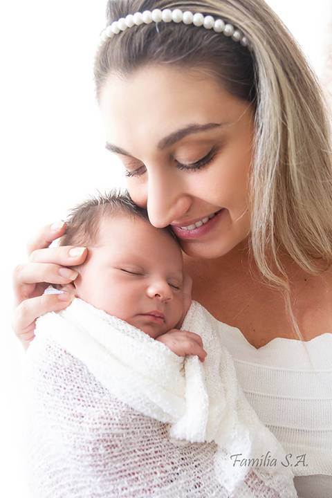 Ensaio Newborn com Mamãe'