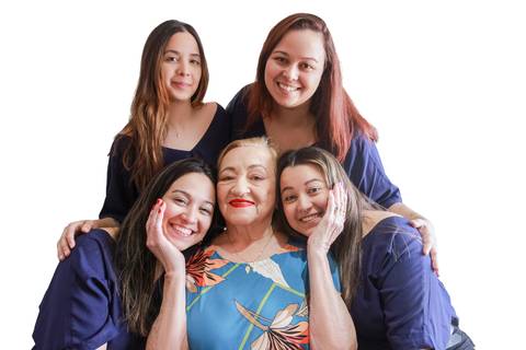 Fotografia de Família avó e netas retrato'