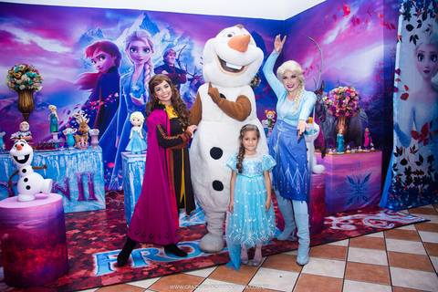 personagens vivos frozen'