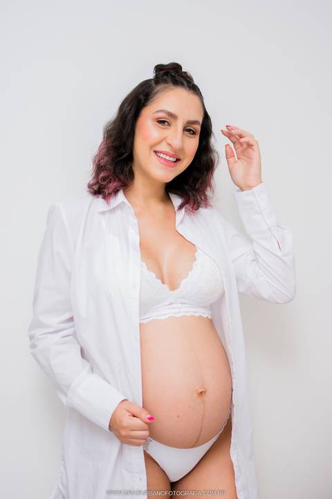 ensaio gestante em casa'