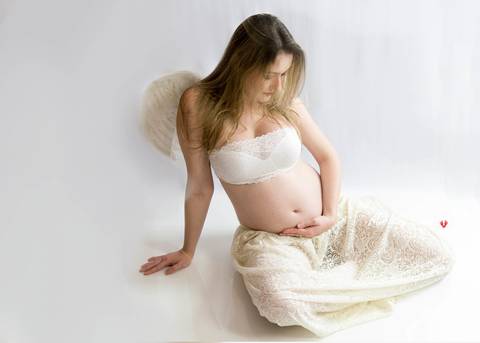 ensaio fotográfico de gestante, grávida, esperando bebê, ensaio fotográfico em estúdio
'