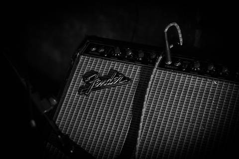 Amplificador Fender no Palco do Bourbon Street em Show da Banda Sound People em tributo à Joe Cocker'