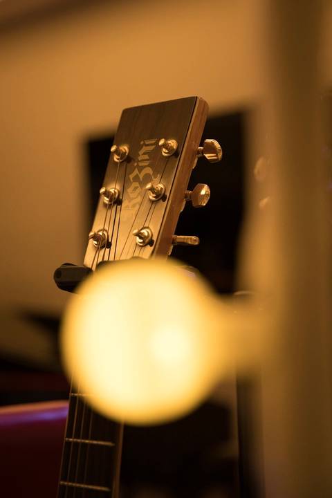 momentos do sarau voice na escola Voice no Brooklin SP apresentações artísticas com registro em foto e vídeo profissional'