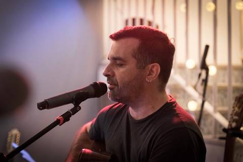 momentos do sarau voice na escola Voice no Brooklin SP apresentações artísticas com registro em foto e vídeo profissional'