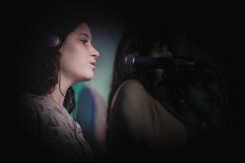 momentos da Performance de alunos na escola Voice no Brooklin SP apresentações artísticas com registro em foto e vídeo profissional
'