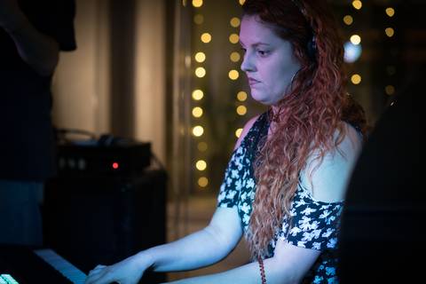 momentos da Performance de alunos na escola Voice no Brooklin SP apresentações artísticas com registro em foto e vídeo profissional
'