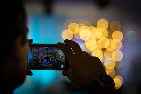 momentos da Performance de alunos na escola Voice no Brooklin SP apresentações artísticas com registro em foto e vídeo profissional
'