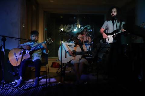 momentos da Prática de Banda dos alunos na escola Voice no Brooklin SP apresentações artísticas com registro em foto e vídeo profissional
'
