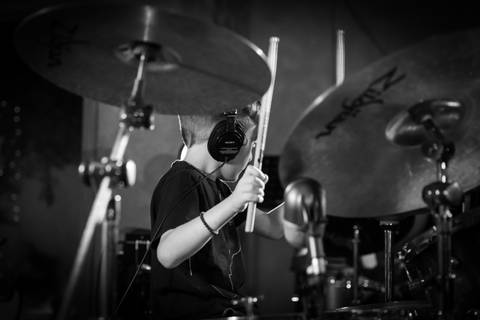 Momentos da Apresentação dos alunos de Bateria na escola Voice no Brooklin SP apresentações artísticas com registro em foto e vídeo profissional
'