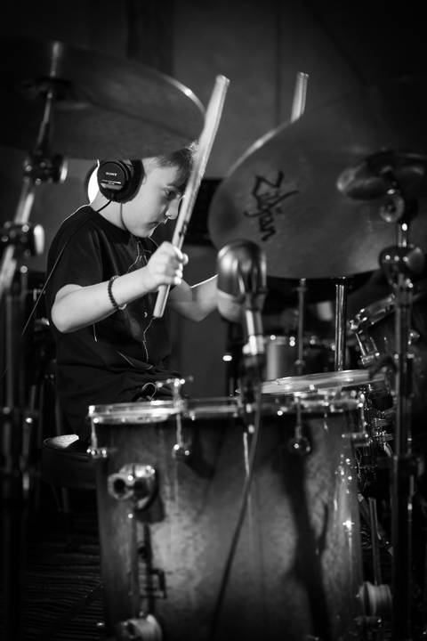 Momentos da Apresentação dos alunos de Bateria na escola Voice no Brooklin SP apresentações artísticas com registro em foto e vídeo profissional
'