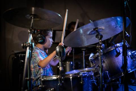 Momentos da Apresentação dos alunos de Bateria na escola Voice no Brooklin SP apresentações artísticas com registro em foto e vídeo profissional
'