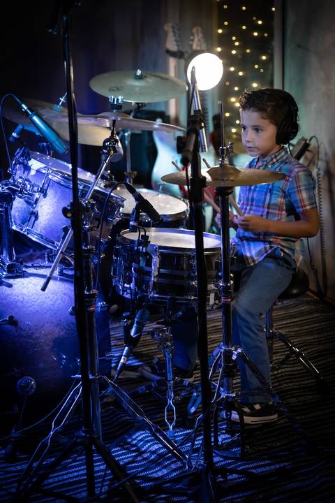 Momentos da Apresentação dos alunos de Bateria na escola Voice no Brooklin SP apresentações artísticas com registro em foto e vídeo profissional
'