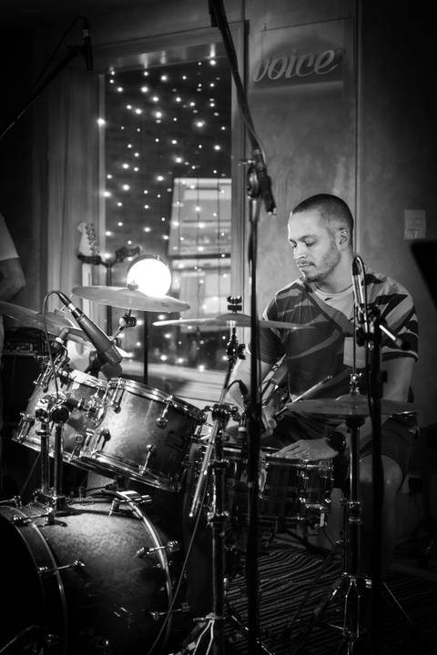 Momentos da Apresentação dos alunos de Bateria na escola Voice no Brooklin SP apresentações artísticas com registro em foto e vídeo profissional
'