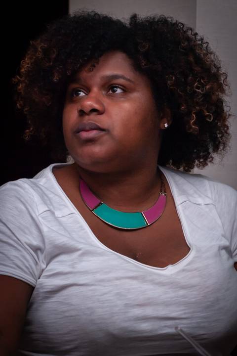 Show Pedindo Bis com Simone Gutierrez no Teatro Porto seguro'